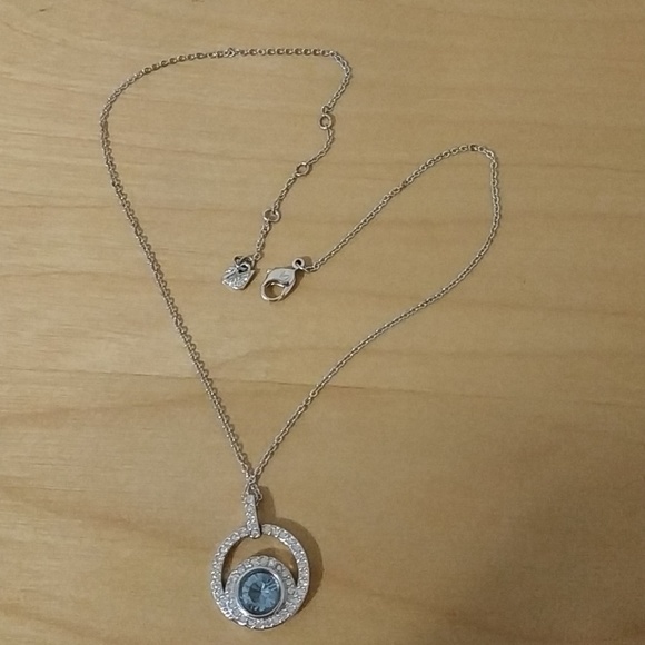 Swarovski necklace - Picture 4 of 7